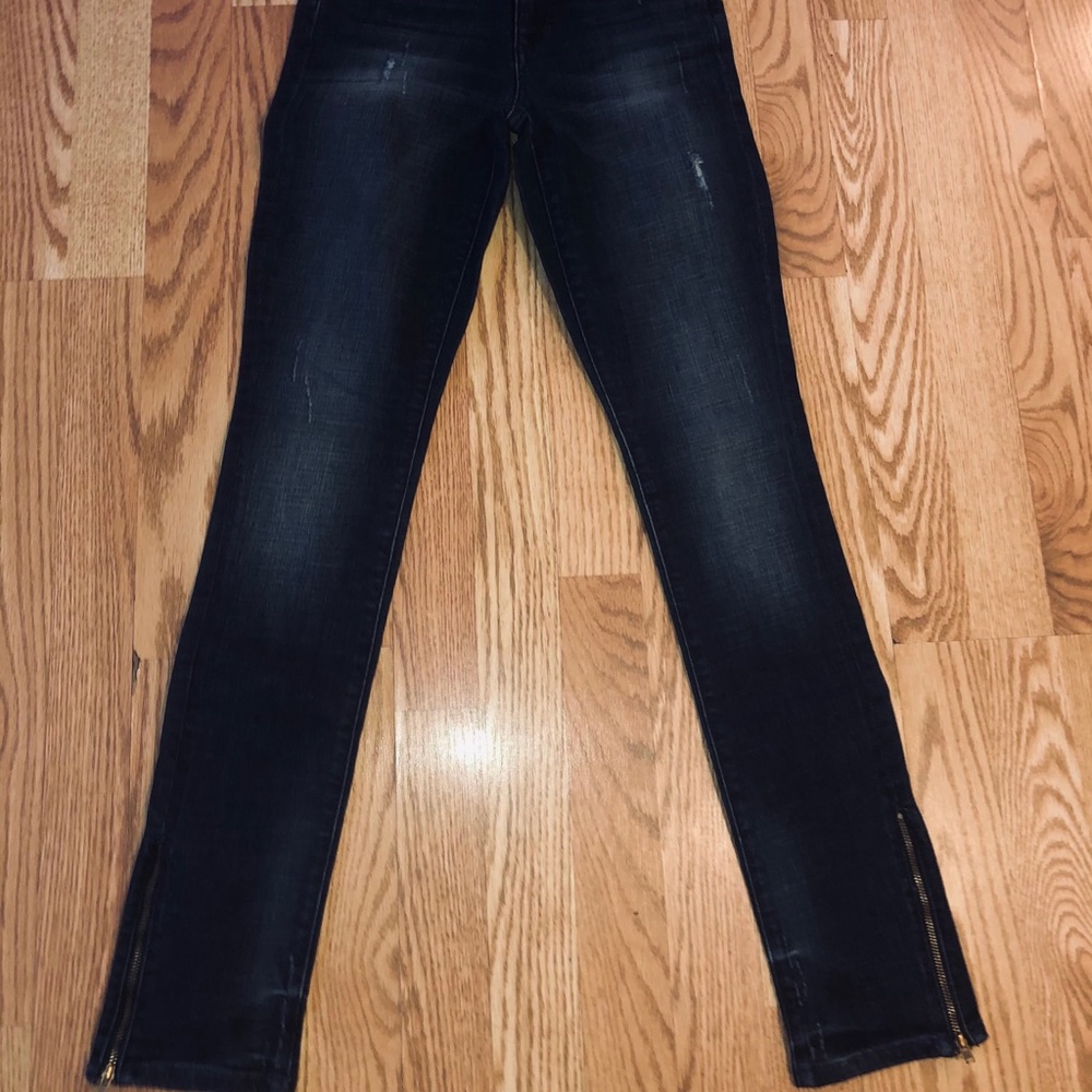 DKNY jeans